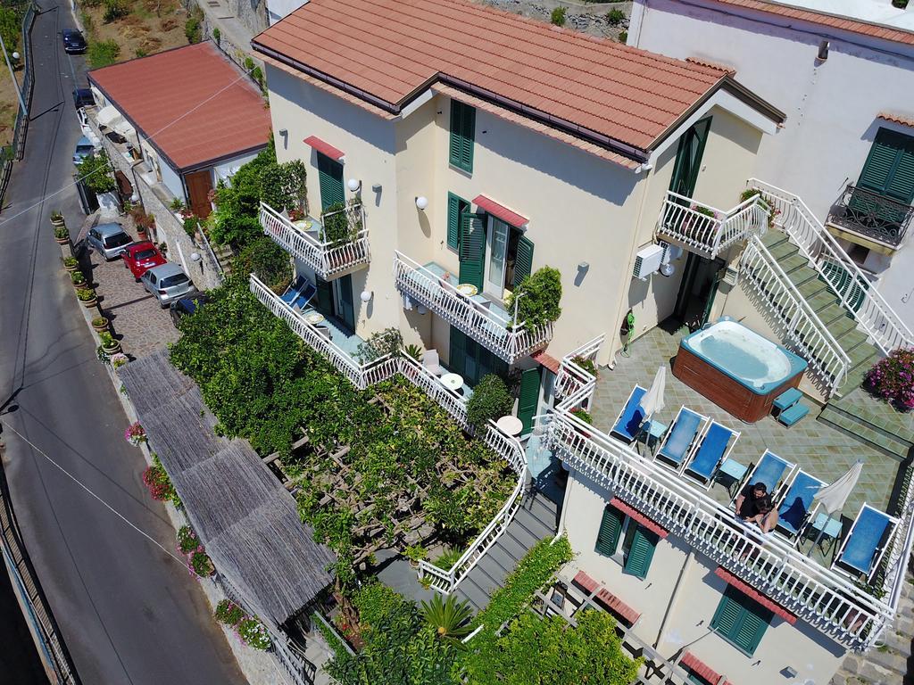 Locanda Degli Agrumi Conca dei Marini Buitenkant foto
